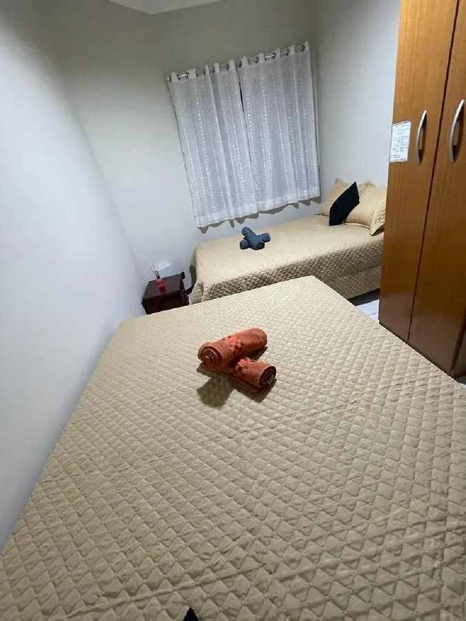 Lindo Quarto Proximo Ao Metro ! São Paulo Brasil
